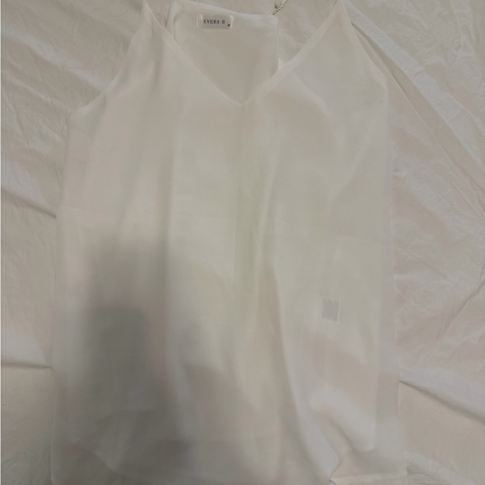 White Sleeveless V-Neck Top Medium